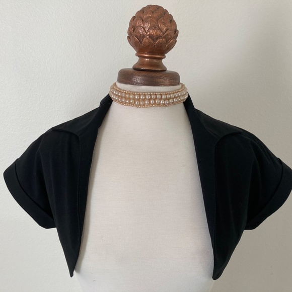 Trina Turk Shrug - Picture 1 of 6